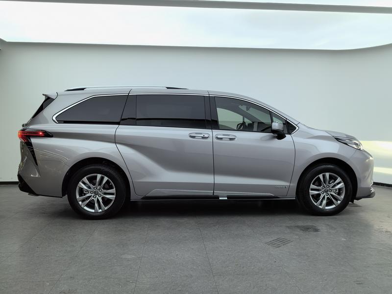 Toyota Sienna 2021