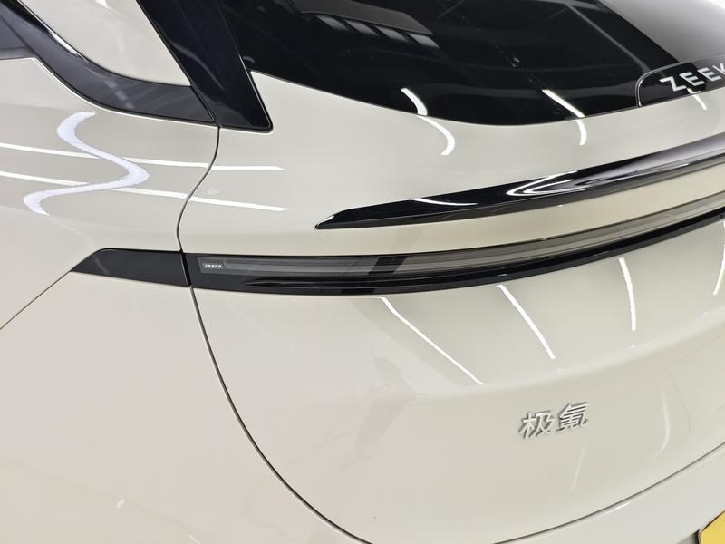 Zeekr ZEEKR 007GT 2025