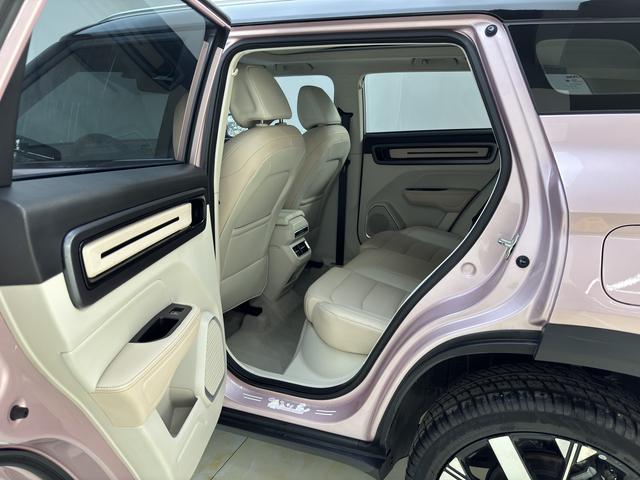 Geely Geely ICON 2023