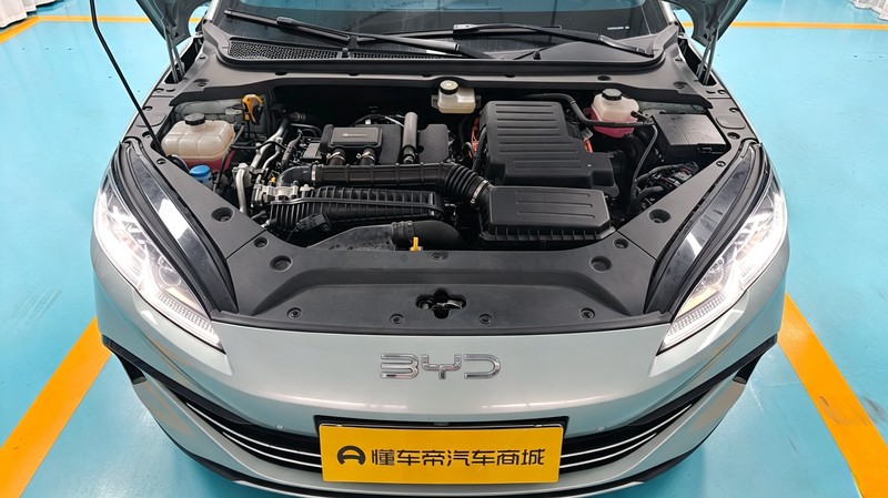 BYD Seal 06DM 2025