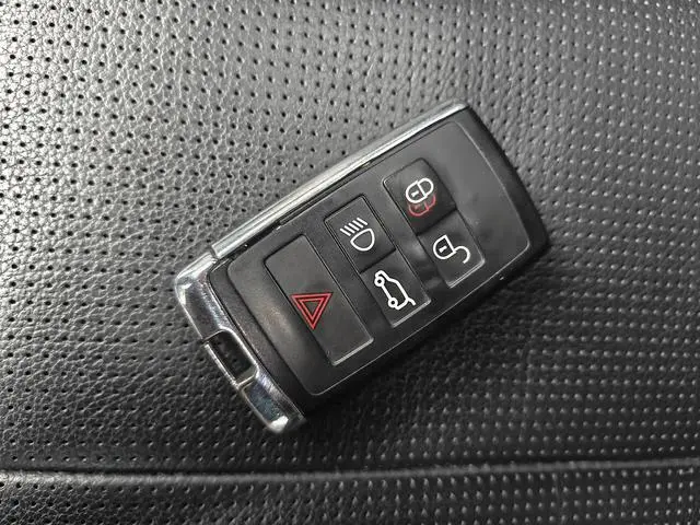 Land Rover discover 3.0 V6 SE