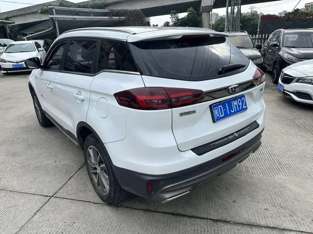 Geely Boyue 1.8TD DCT two-wheel drive intelligent 4G connected version