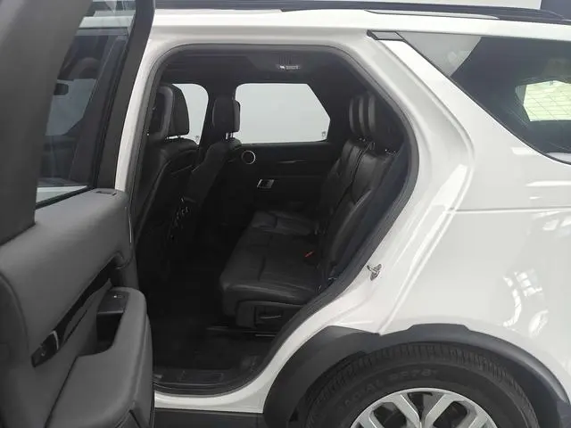 Land Rover discover 3.0 V6 SE