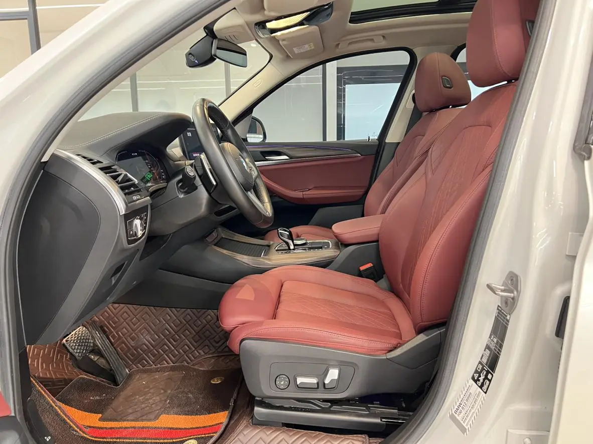 BMW BMW X3 The second facelift xDrive30i leading M Yao Ye suit
