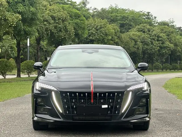 Hongqi Hongqi H6 2.0T Zhiyi Edition