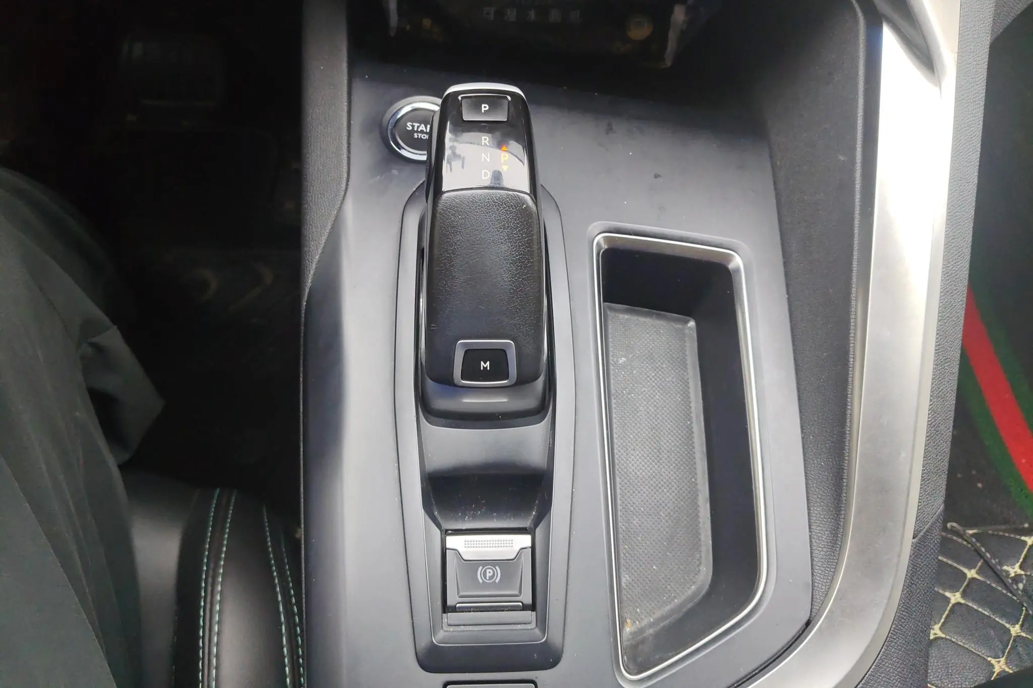 Peugeot Peugeot 4008 400THP Strength Edition