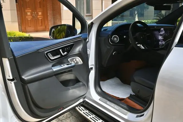 Mercedes-Benz Mercedes-Benz EQE SUV EQE SUV 500 4MATIC Ultimate Edition