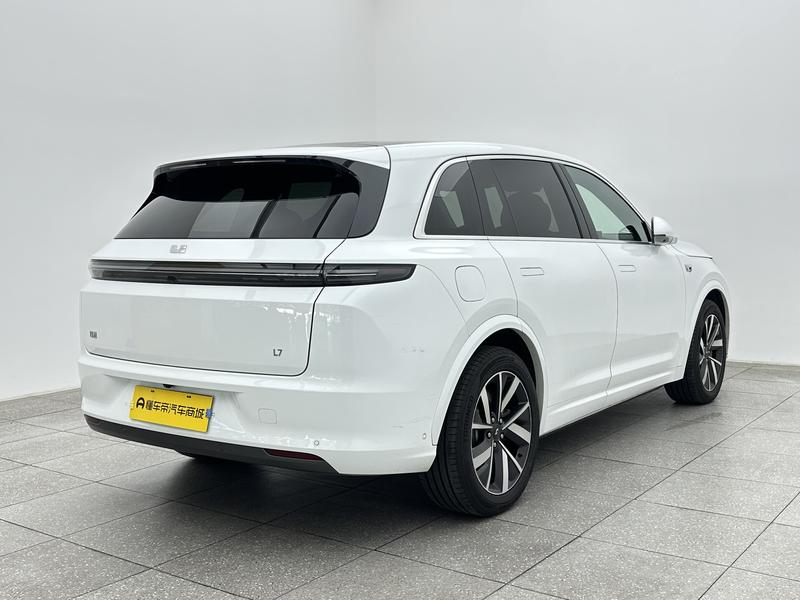 Li Auto Ideal L7 2023