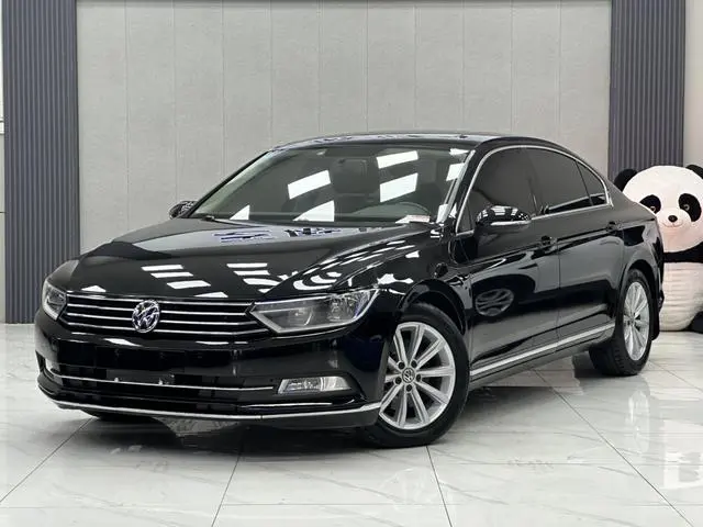 Volkswagen Magotan 330TSI DSG leading type
