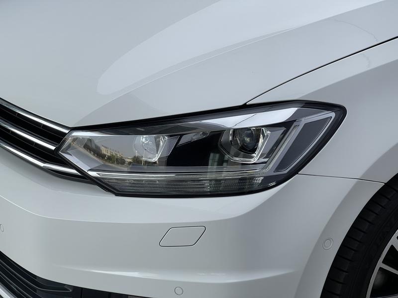 Volkswagen Touran L 2016
