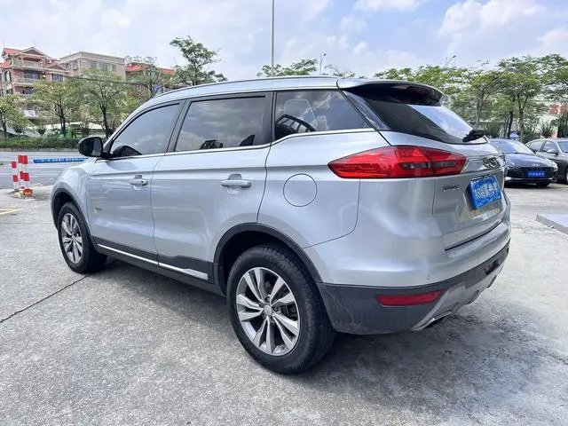 Geely Boyue 1.8TD automatic two-wheel drive intelligent 4G connected version