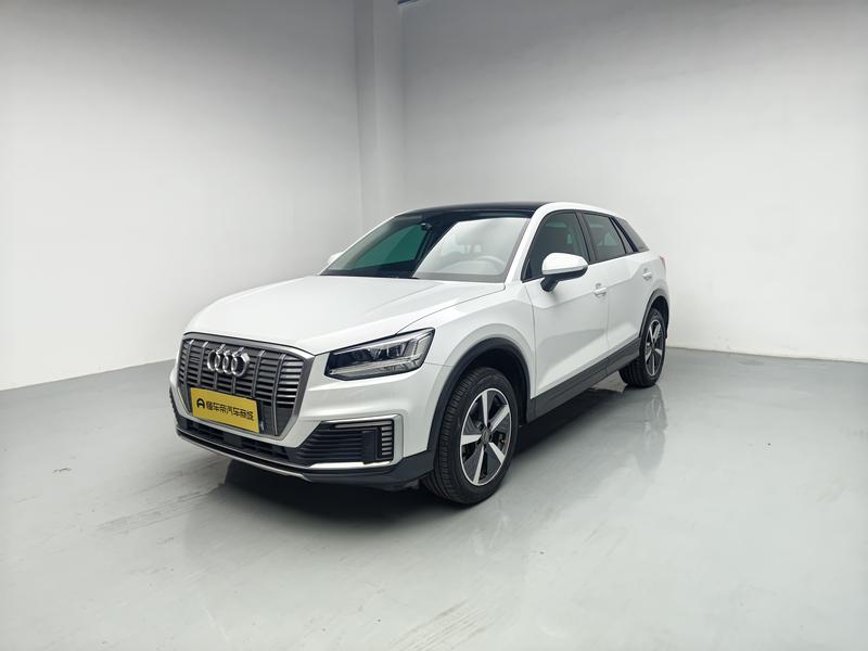 Audi Audi Q2L e-tron 2019