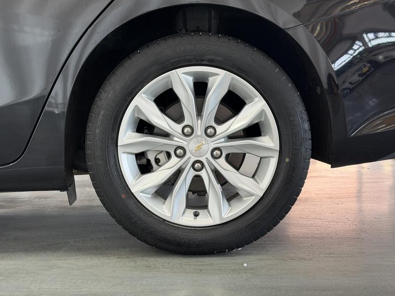 Chevrolet Malibu XL 2021