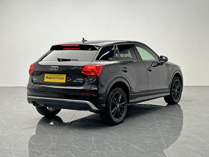 Audi Audi Q2L 2018