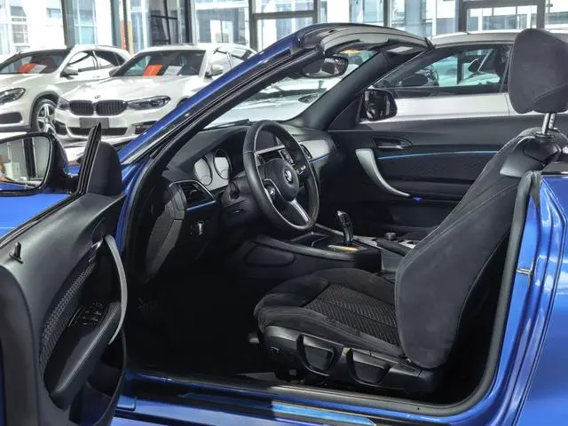 BMW BMW 2 Series (imported) 225i Convertible coupe M sports suit