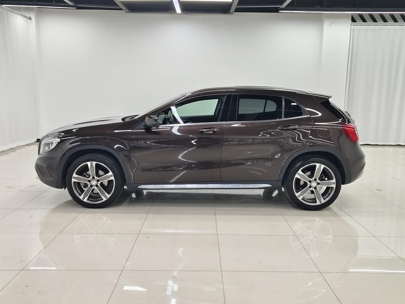 Mercedes-Benz Mercedes Benz GLA 2015