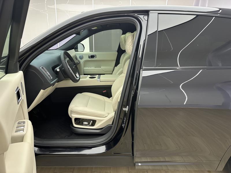 Li Auto Ideal L7 2023