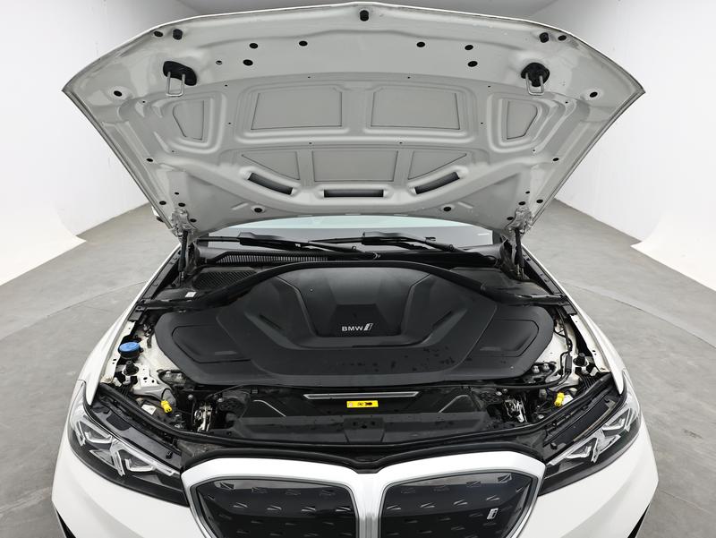BMW BMW i3 2023