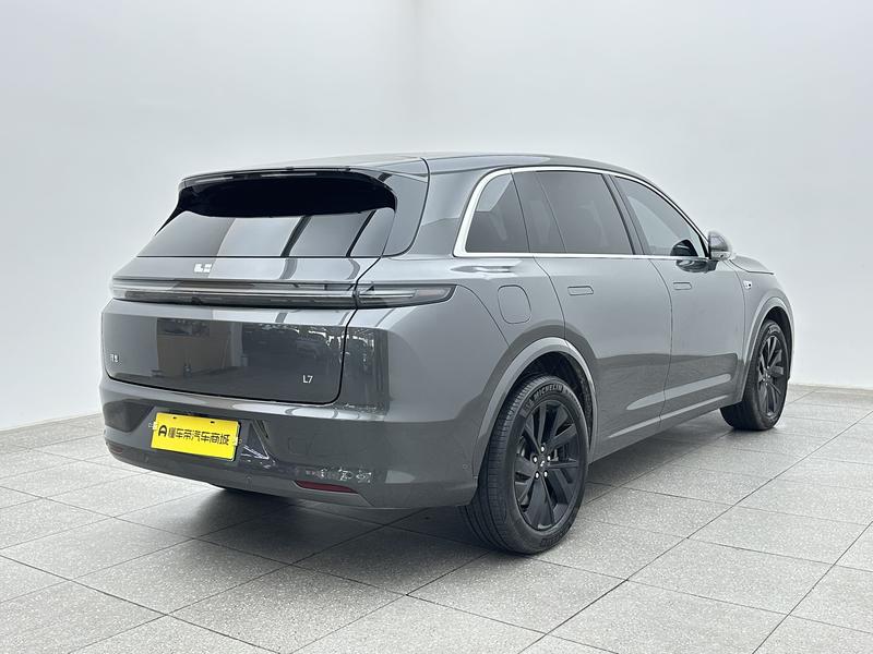 Li Auto Ideal L7 2023