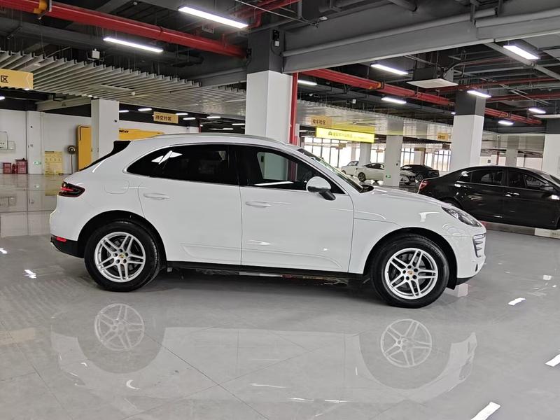 Porsche Macan 2017