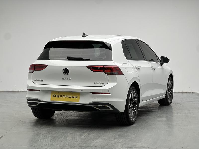 Volkswagen golf 2023