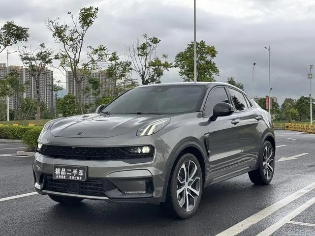 LYNK & CO Lynk 05 2.0TD four-wheel drive Halo