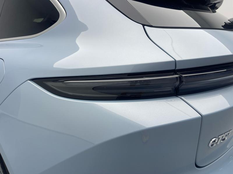 NIO NIO ET5 Touring 2025