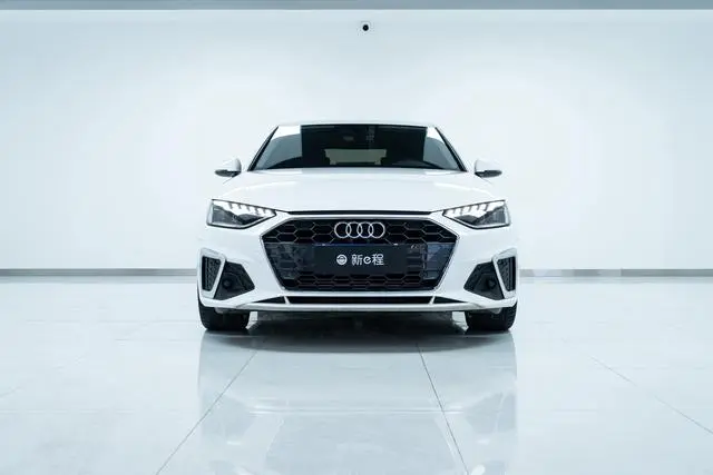 Audi Audi A4L 40 TFSI luxury Dynamic Type