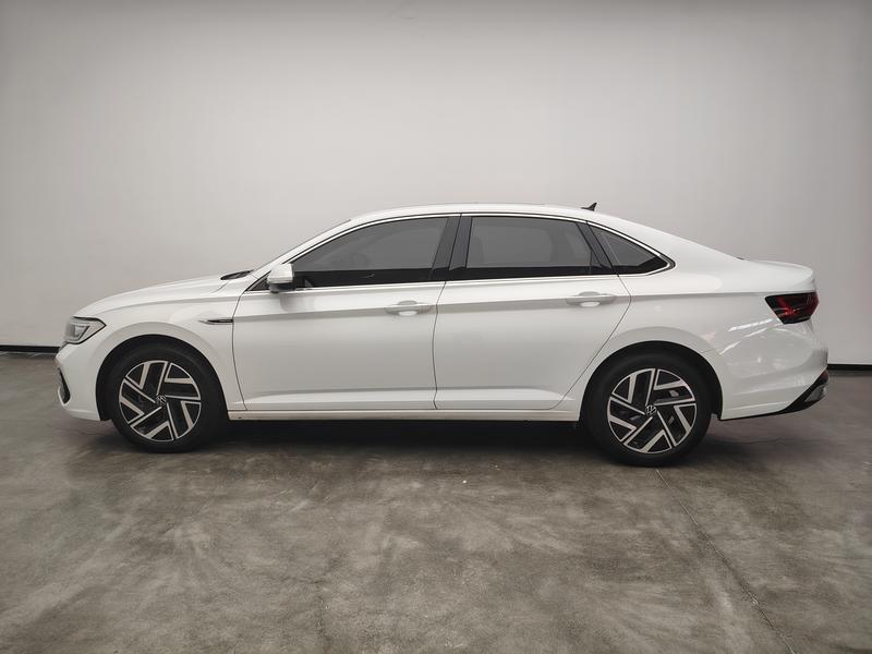Volkswagen Sagitar 2023