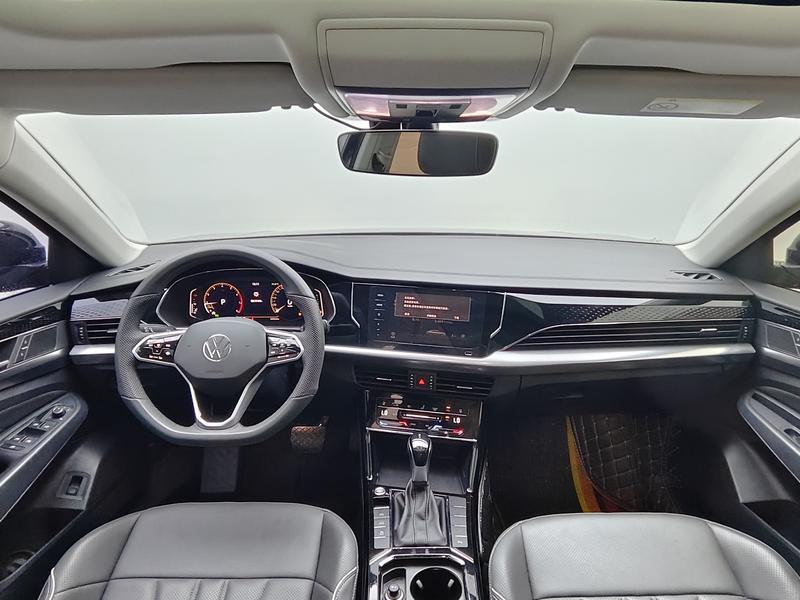 Volkswagen Passat 2024