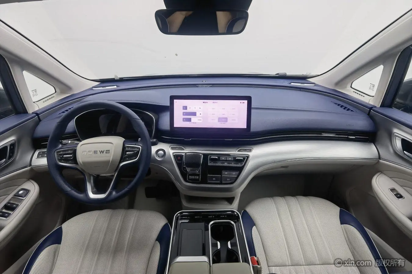 Roewe Roewe iMAX8 400TGI Supreme Series Extreme Edition