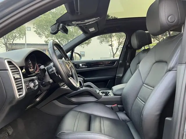 Porsche Cayenne Cayenne 3.0T