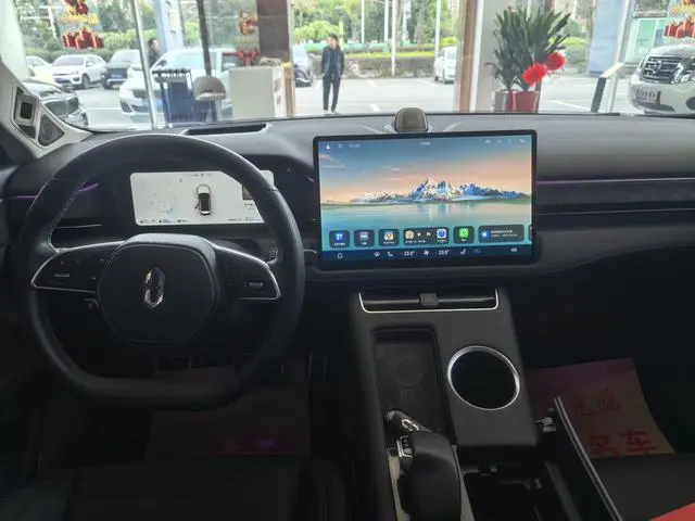 AITO Ask the world M5 Extended range four-wheel drive performance version