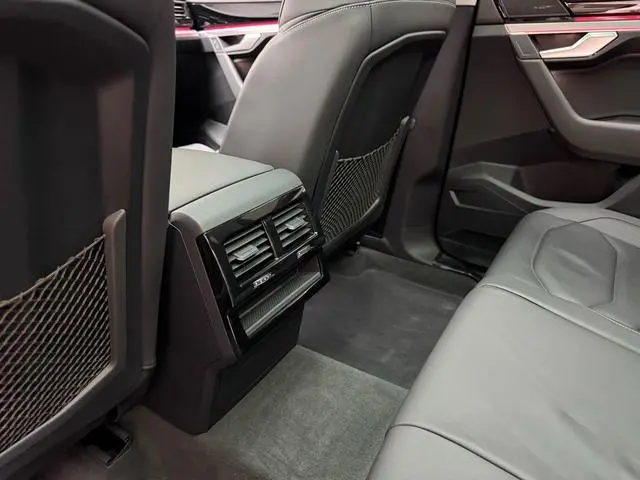 Volkswagen Touareg 2.0 TSI Ruiyi Edition Country VI