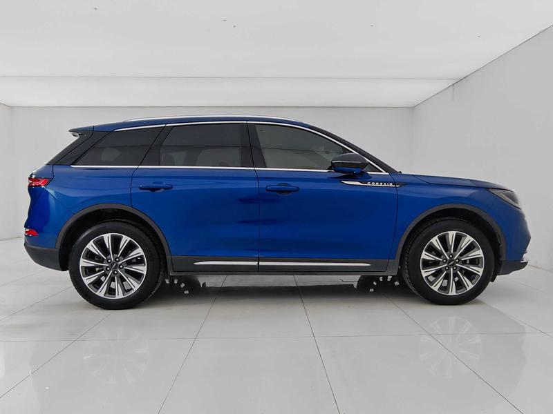 Lincoln adventurer 2022