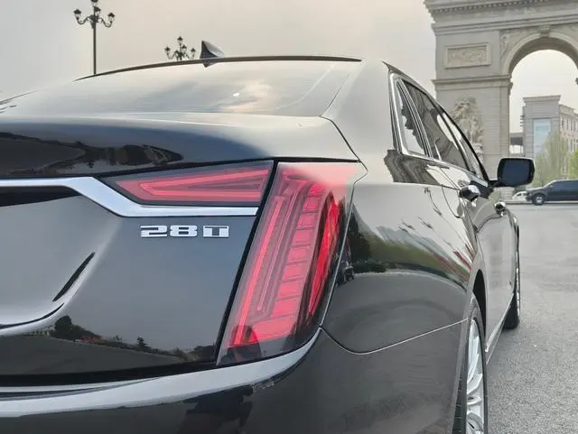 Cadillac Cadillac CT6 28T luxury