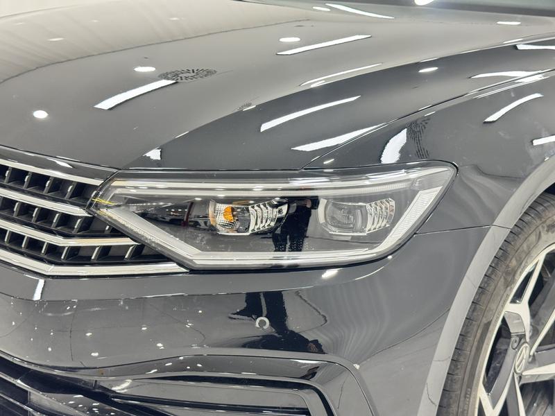 Volkswagen Magotan 2025