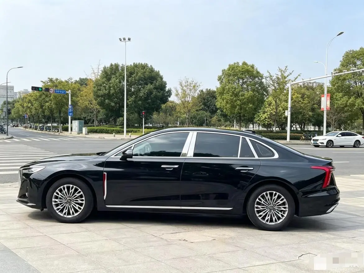 Hongqi Hongqi H5 1.5T DCT Zhilian Qiyue Edition