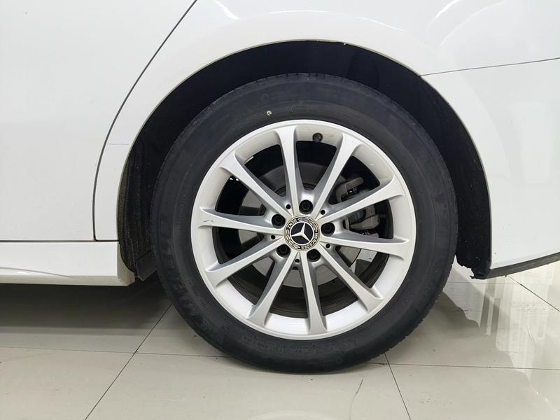 Mercedes-Benz Mercedes Benz A-Class 2019