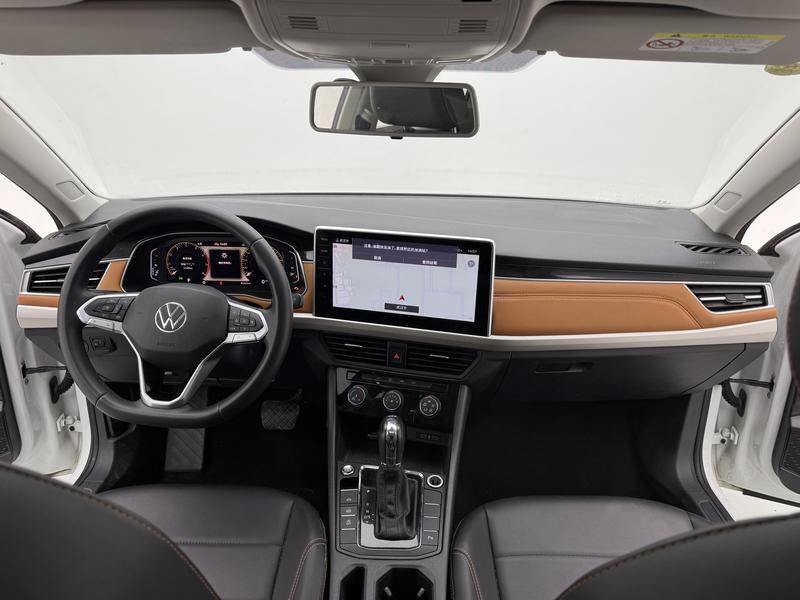 Volkswagen Bora 2023