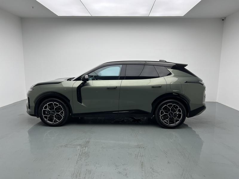 Lynk & Co Lynk&Co 08 EM-P 2023