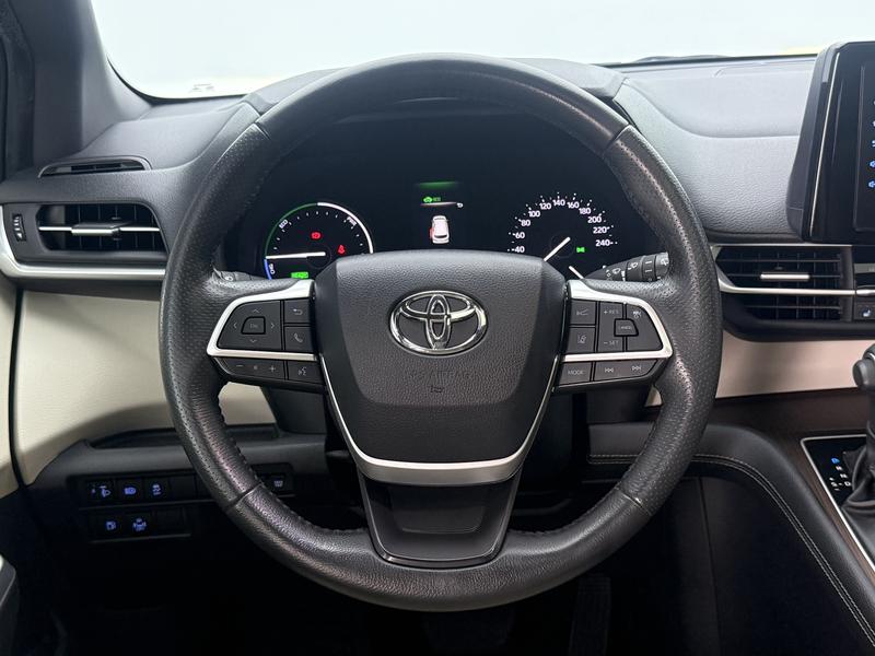 Toyota Sienna 2021
