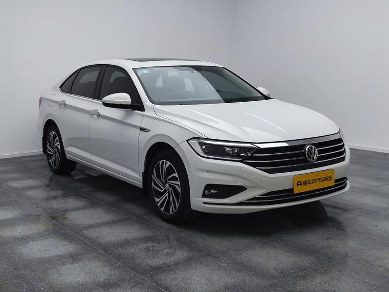 Volkswagen Sagitar 2022