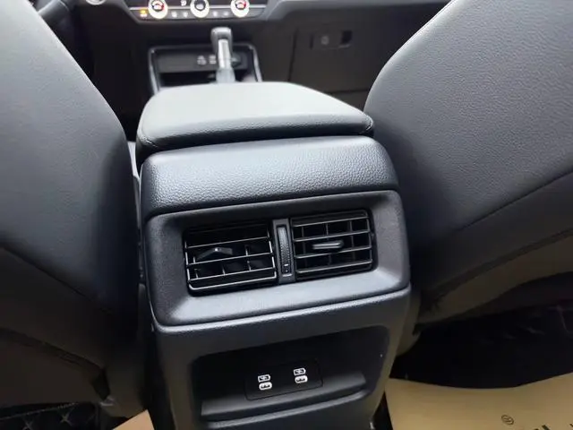 Honda Hao Ying 240TURBO CVT two-wheel drive Deluxe Edition