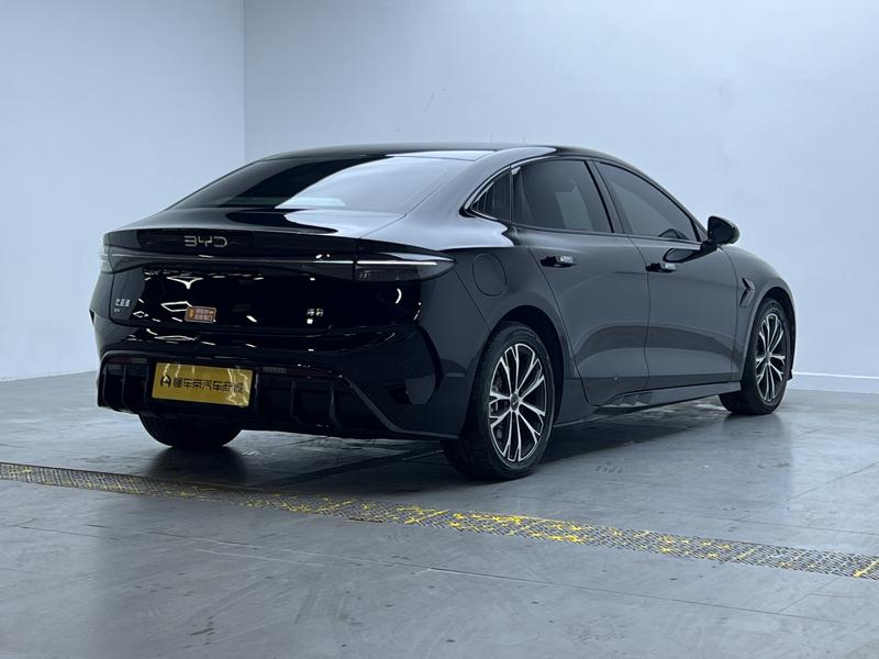BYD seal 2025
