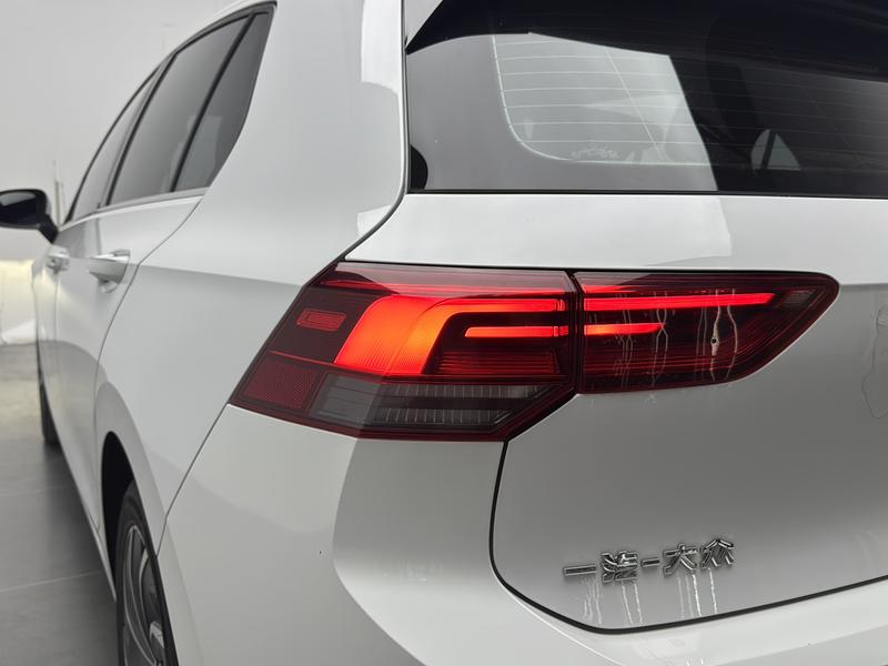 Volkswagen golf 2021