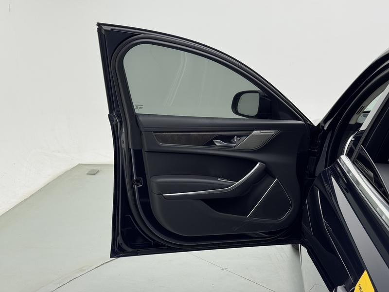 Jaguar Jaguar XFL 2022