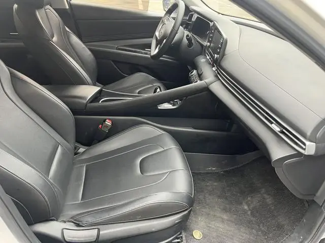 Hyundai Elantra 1.5L CVT GLX Elite Edition
