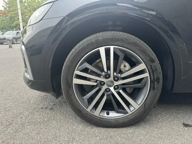 Audi Audi Q5L Sportback 40 TFSI Luxury
