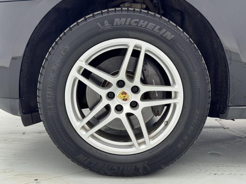 Porsche Macan 2016